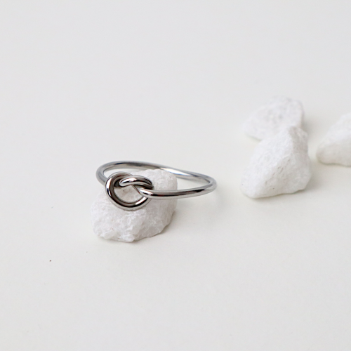 anillo nudo