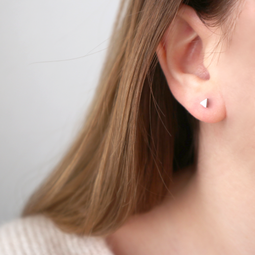 pendientes mini triángulos