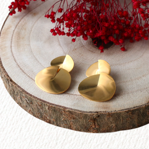 pendientes geométricos dorados