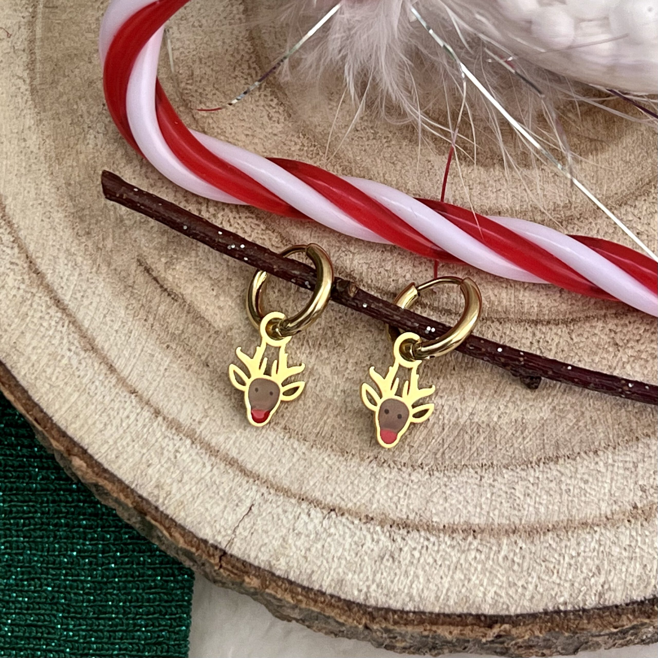 Pendientes reno